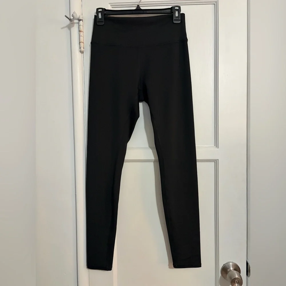 ALO Yoga High Waist Airlift Leggings size Large FULL LENGTH